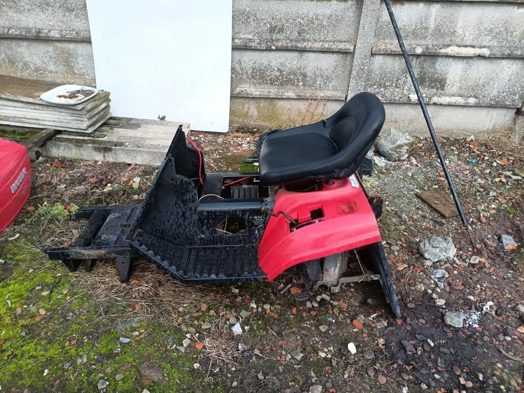 zitmaaier chassis Castel garden, Jardin & Terrasse, Tondeuses autoportées, Enlèvement, Utilisé