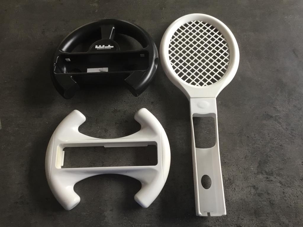 Accessoires Wii, 3 supports de manettes, Enlèvement ou Envoi