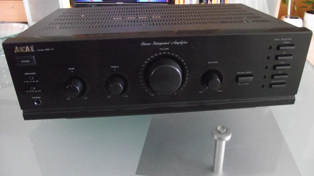 versterker AKAI AM 17 in mooie en goede staat te beluisteren, Ophalen of Verzenden