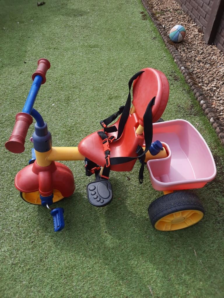 Driewieler met kar, Ophalen