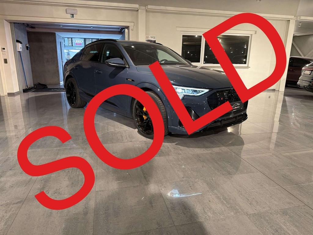 Audi Q8 e-tron SOLD BIJ GARAGE VRIENS YVES BV! (bj 2023), Auto's, Audi, Particulier, Te koop, Q8 e-tron, 360° camera, 4x4, ABS