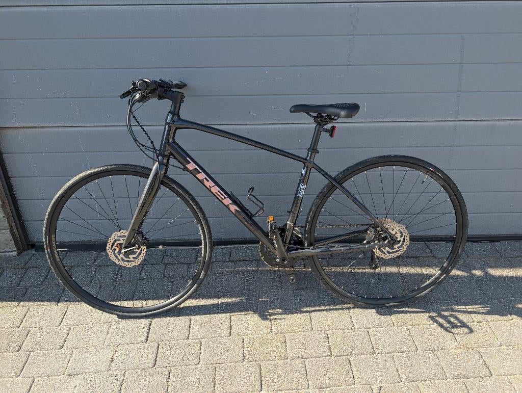 Trek FX 4 Dames(koers)fiets – M (50cm) – Shimano Scdhijfrem, Fietsen en Brommers, 28 inch, Nieuw, Ophalen, Overige merken