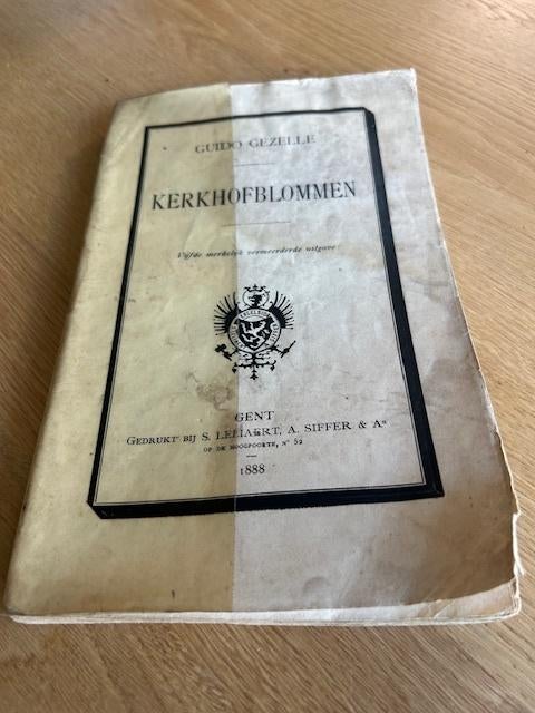 Guido Gezelle kerkhofblommen 1888 boek, Ophalen of Verzenden