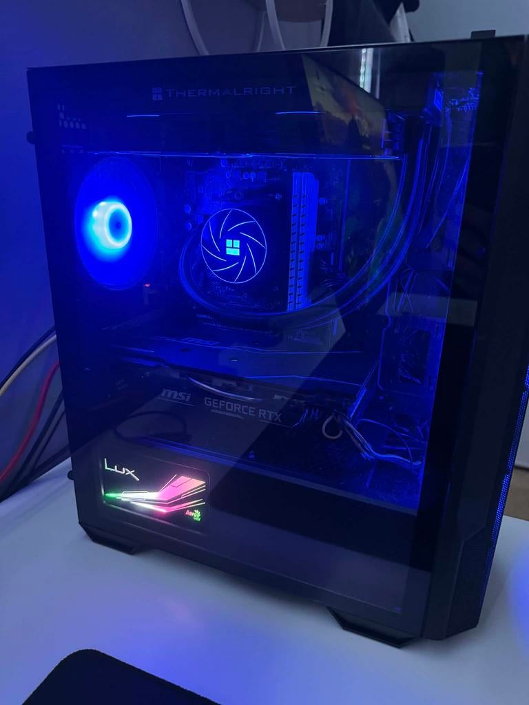 setup gaming complet, Games en Spelcomputers, Ophalen, Zo goed als nieuw