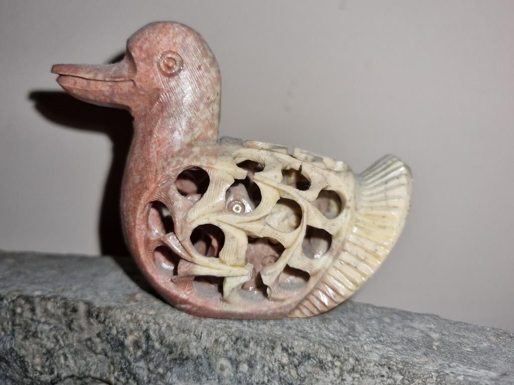 Oiseau maman canard avec bébé dans ventre, Enlèvement ou Envoi, Utilisé, Animal