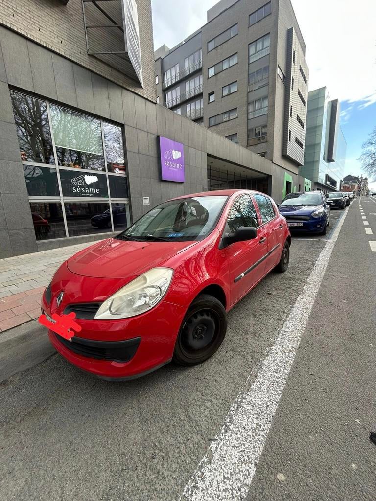 Renault Clio 1.2 essence, Autos, Rouge, Boîte manuelle, 5 portes, Particulier