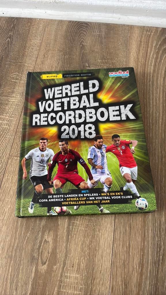 Keir Radnedge - Wereld voetbal recordboek 2018, Ophalen, Gelezen, Keir Radnedge