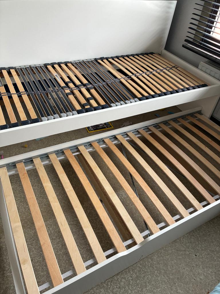 Bed met schuif, Huis en Inrichting, Ophalen, Gebruikt