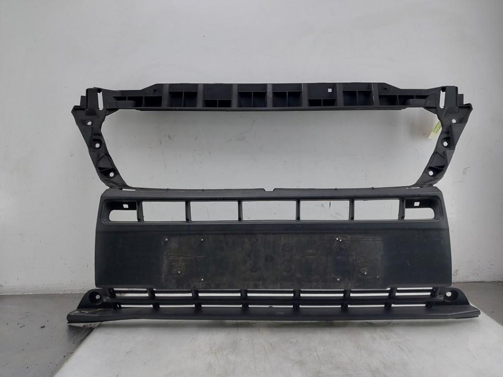 PARE-CHOCS PARTIE CENTRE AVANT Fiat Ducato (250), Dhr. J. Ham, Pare-chocs, Administratie@autoham.nl, Utilisé