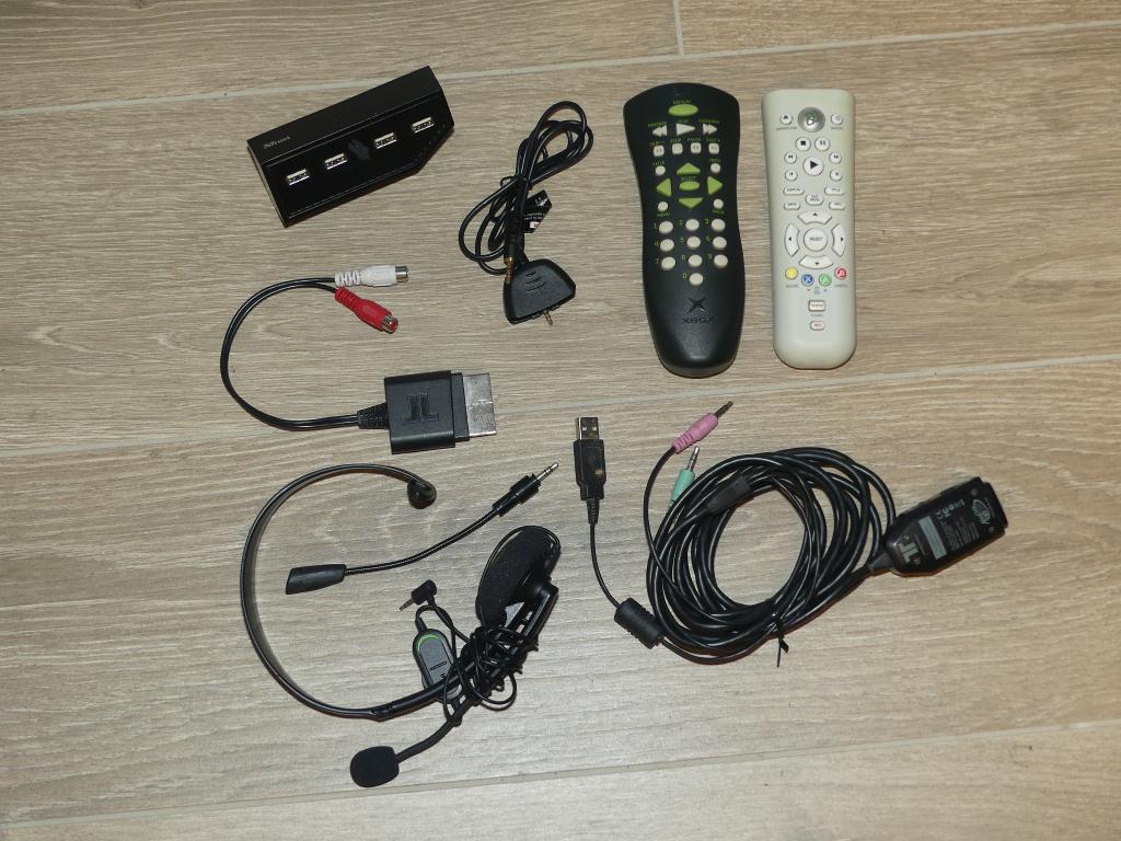 XBox diverse accessoires, Games en Spelcomputers, Spelcomputers | Xbox | Accessoires, Ophalen of Verzenden, Gebruikt, Overige typen