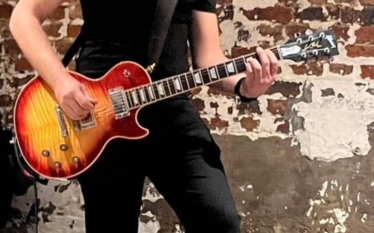 Gitaarles, Muziek en Instrumenten, Snaarinstrumenten | Gitaren | Elektrisch, Ophalen