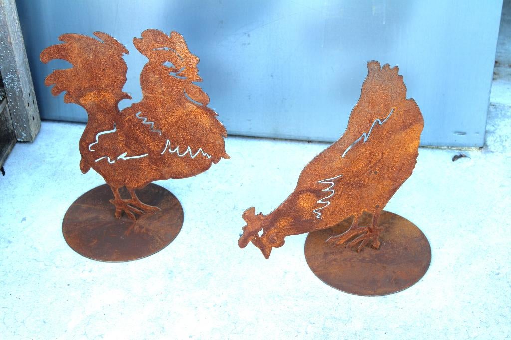 statue coq et poule en fer forgé rouillé sur plaque ., Jardin & Terrasse, Enlèvement ou Envoi, Neuf