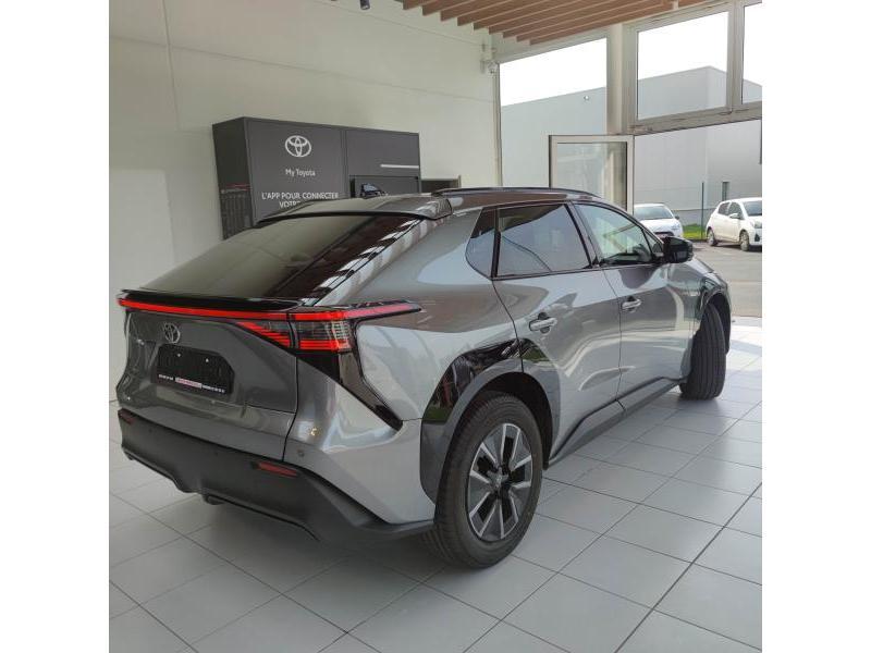 Toyota bZ4X Business, Autos, Toyota, Argent ou Gris, Achat, https://public.car-pass.be/vhr/904fe282-7612-4e7a-8bef-346417e58208