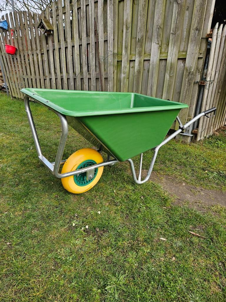 Landbouwkruiwagen 190 liter1 antilekband Nieuwe in Houthalen, Ophalen