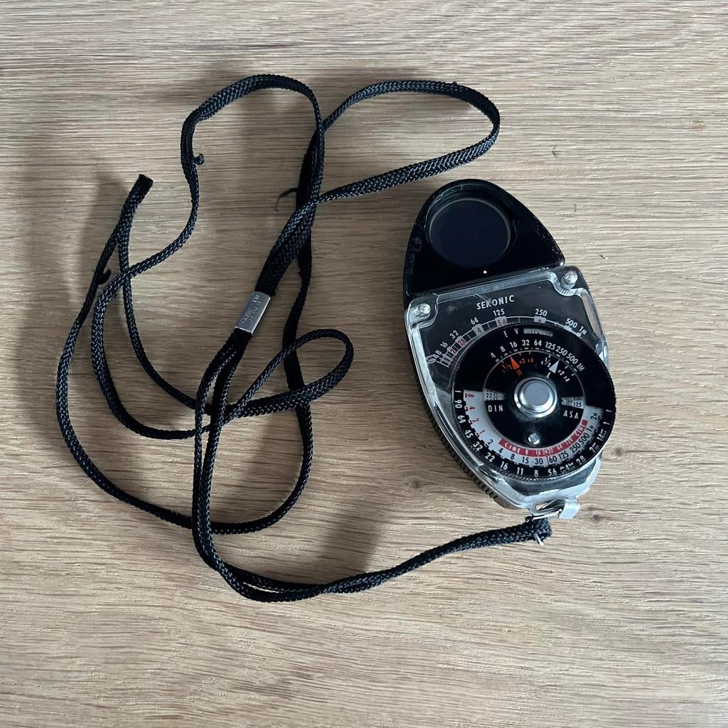 Sekonic analoge lichtmeter, Ophalen, Gebruikt