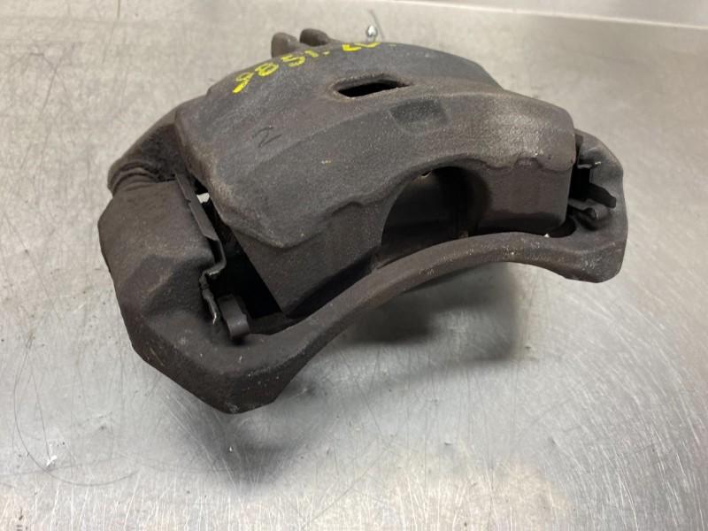 REMKLAUW LINKS VOOR ABS Nissan NV 200 (M20M) (01-2010/-), Auto-onderdelen, Gebruikt, Nissan