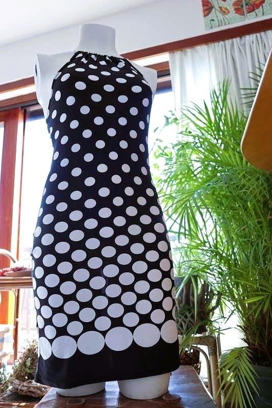 bijzonder sfeervol unieke zwart wit leuke jurk, Wit, No Excuse, Ophalen of Verzenden, Zo goed als nieuw