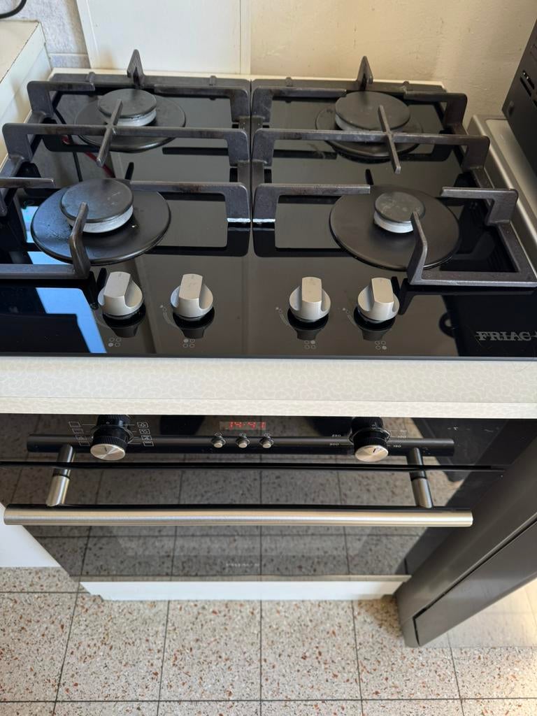 Gaz plus four électrique, Electroménager, Enlèvement ou Envoi, Comme neuf, Électrique