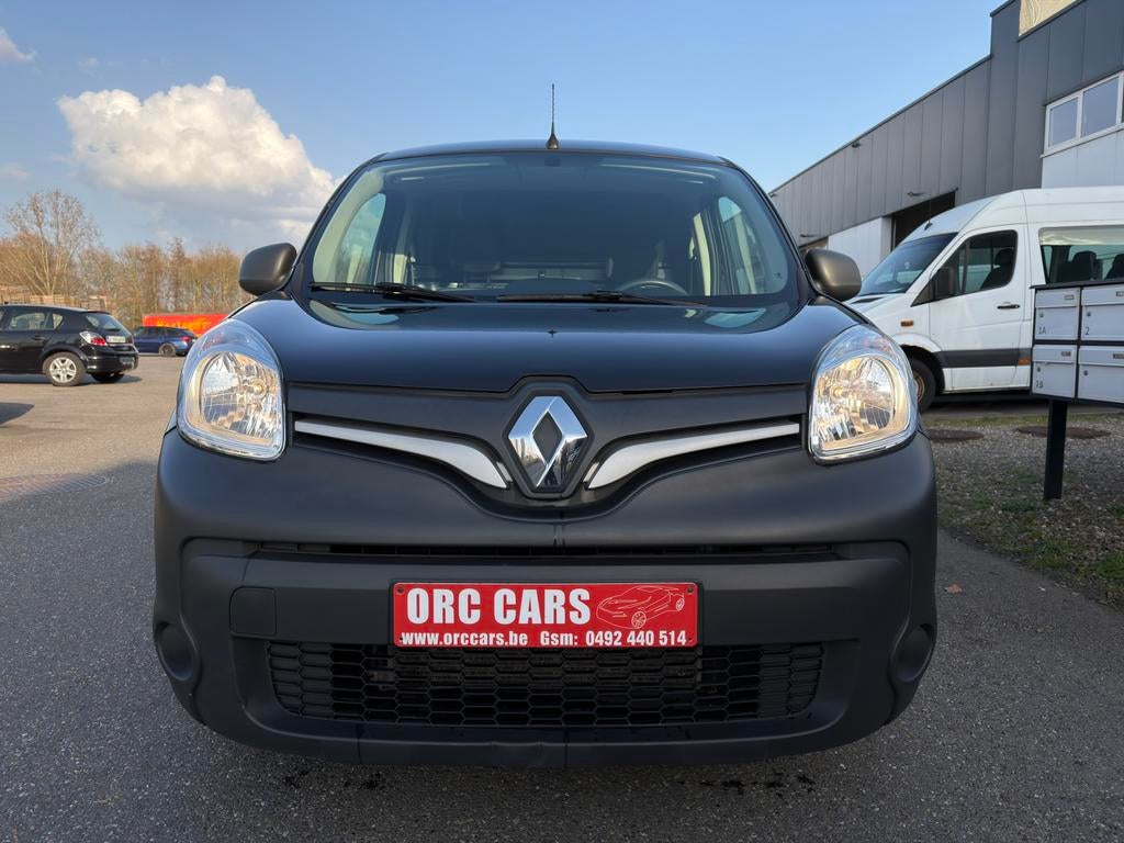 Renault Kangoo 1.5 dCi LICHTE VRACHT VERKOCHT !!!, Auto's, 4 cilinders, Zwart, 2 zetels, 120 g/km