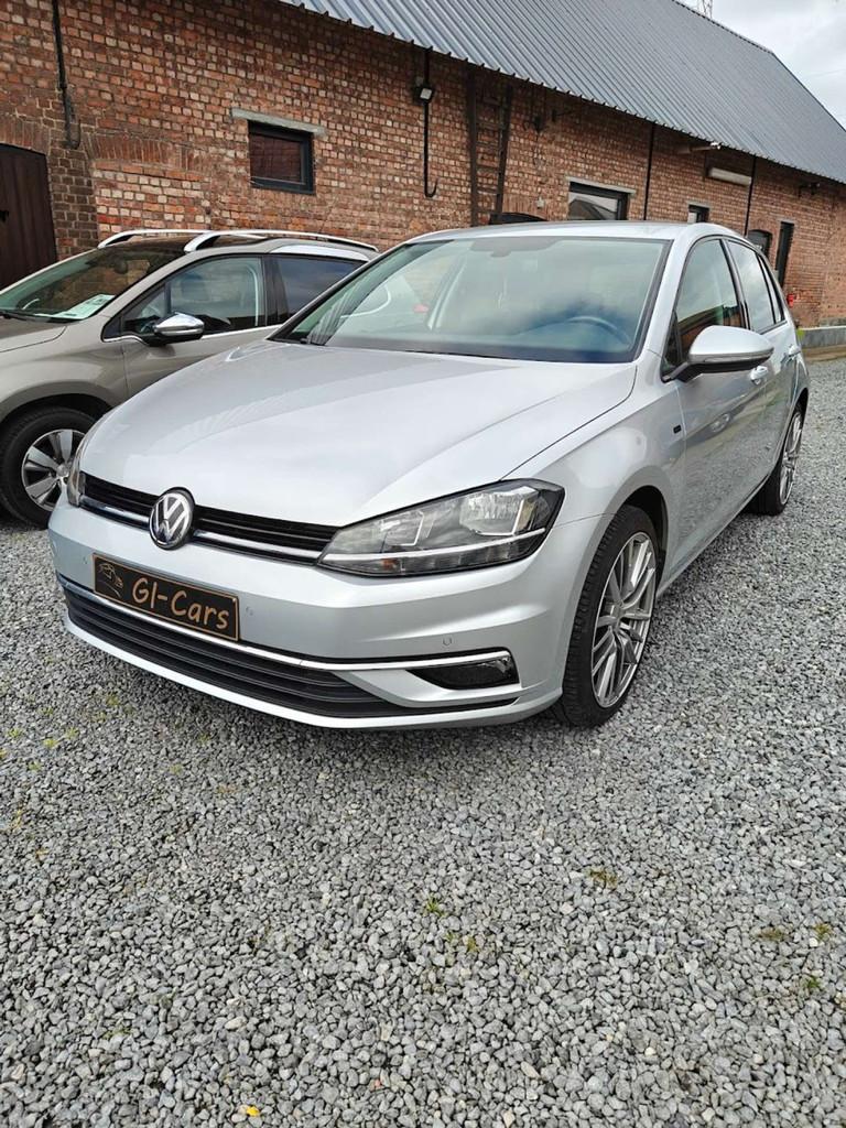Volkswagen Golf Golf 1.0 TSI Trendline OPF (EU6.2), Auto's, Stof, Gebruikt, Euro 6, 116 pk