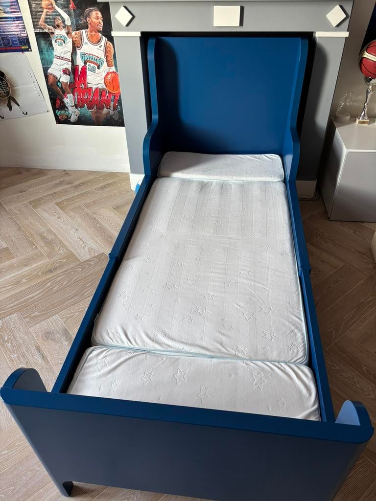 Lit extensible IKEA BUSUNGE + Matelas VYSSA SOMNAT, 180 cm ou plus, 85 à 100 cm, Comme neuf, Enlèvement