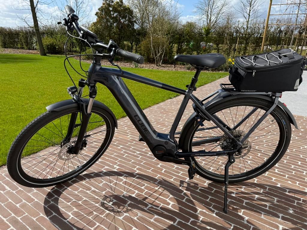 CUBE TOURING HYBRID PRO 500 METALLICGREY/BLACK 2022, Vélos & Vélomoteurs, Enlèvement, Comme neuf, Cube