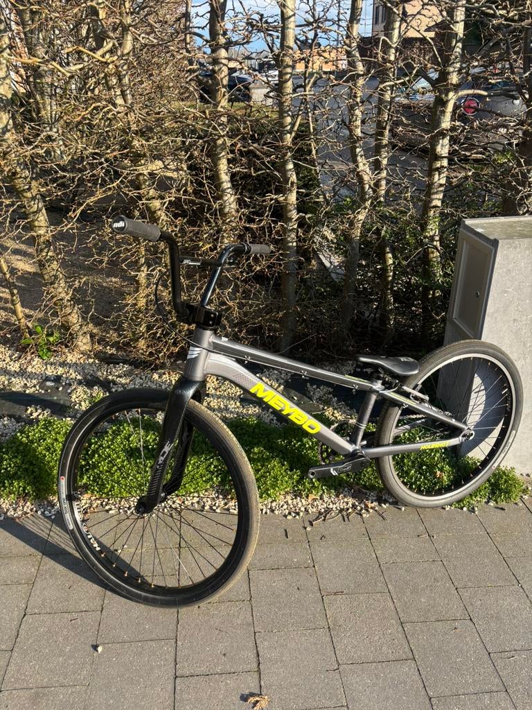 Meybo holeshot cruiser, Fietsen en Brommers, Fietsen | Crossfietsen en BMX, Ophalen, 24 inch of meer, V-brakes, Aluminium