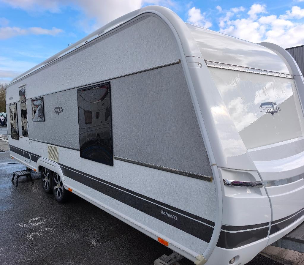 Dethleffs titaniumcaraline, Caravans en Kamperen, Queensbed, 75 kg, Koelkast, Particulier