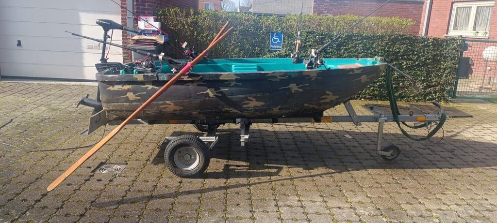 Vissers bootje met trailer, Watersport en Boten, Motorboten en Motorjachten, Ophalen