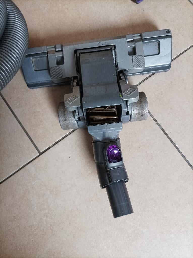 aspirateur traineau Dyson  08 allergie parquet, Enlèvement, Utilisé, 1200 à 1600 watts, Aspirateur