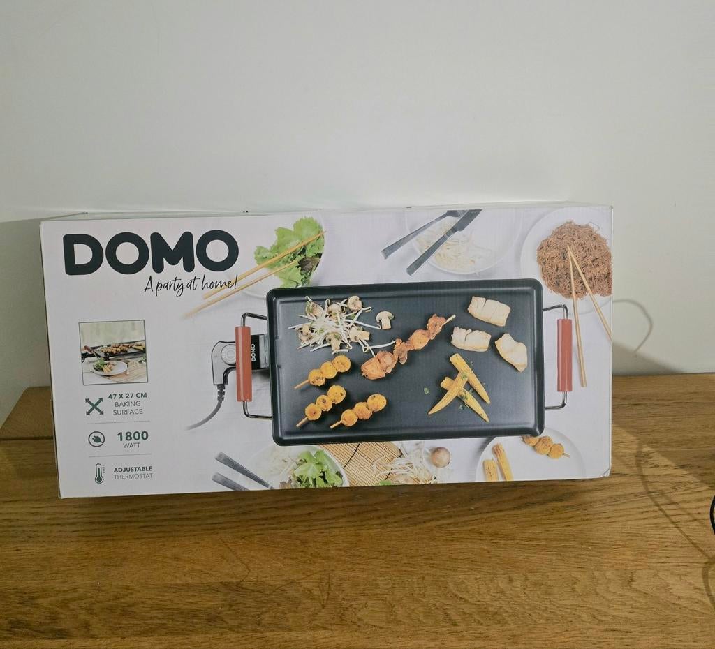 Plaque à teppanyaki/plaque chauffante électrique DOMO

NEUF, Electroménager, Plaques de gril, Enlèvement ou Envoi