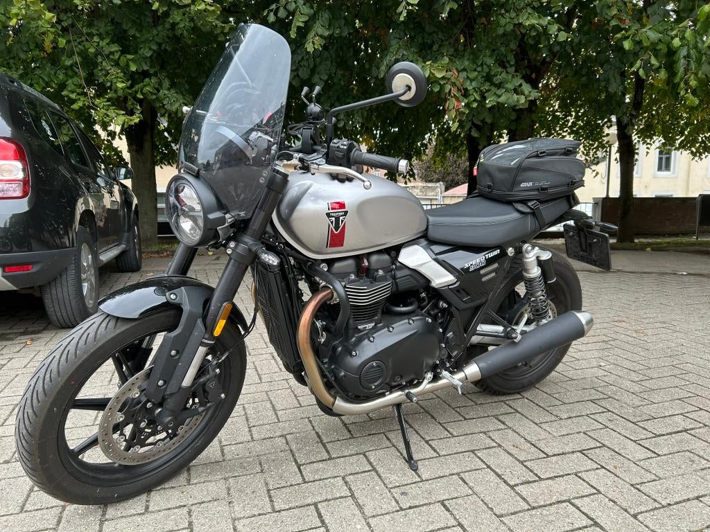 Triumph Speed Twin 900 2025
