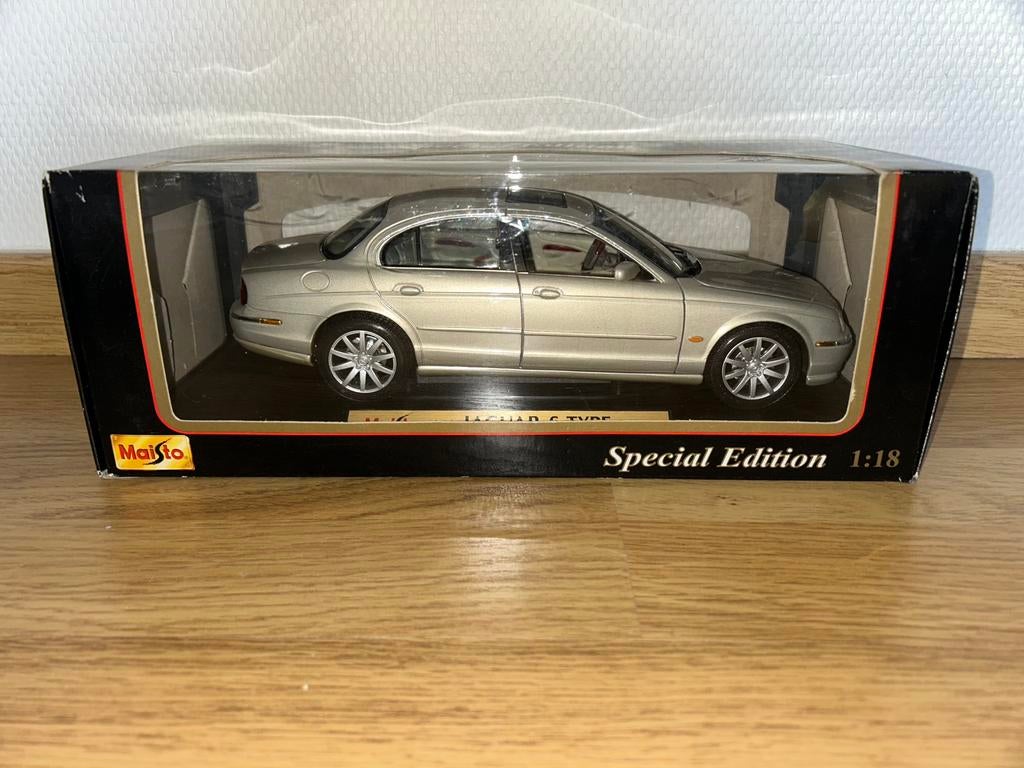 Jaguar S-Type 1/18 Maisto – voiture miniature collection, Hobby & Loisirs créatifs, Voitures miniatures | 1:18, Enlèvement, Comme neuf