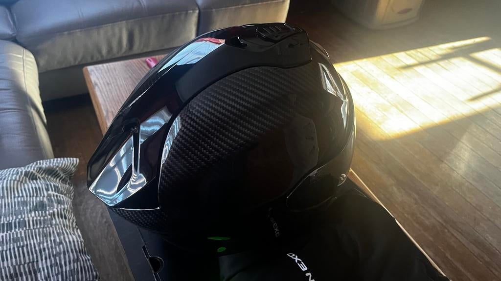 SCORPION EXO- 1400 Evo Air Carbon Solid Noir, Motos, Vêtements | Casques de moto, Femmes, Hommes, M, Autres marques, Neuf, sans ticket