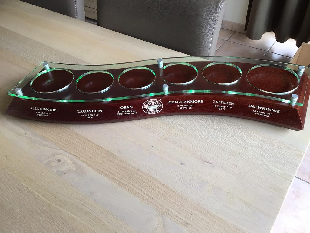 Présentoir à whisky pour 6 bouteilles, Collections, Enlèvement, Utilisé