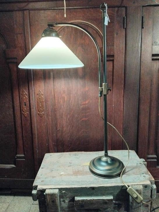 Mooie bronzen tafellamp