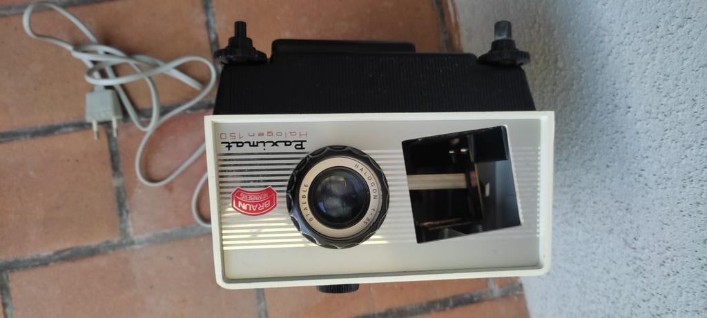 Appareil à diapositives, Enlèvement