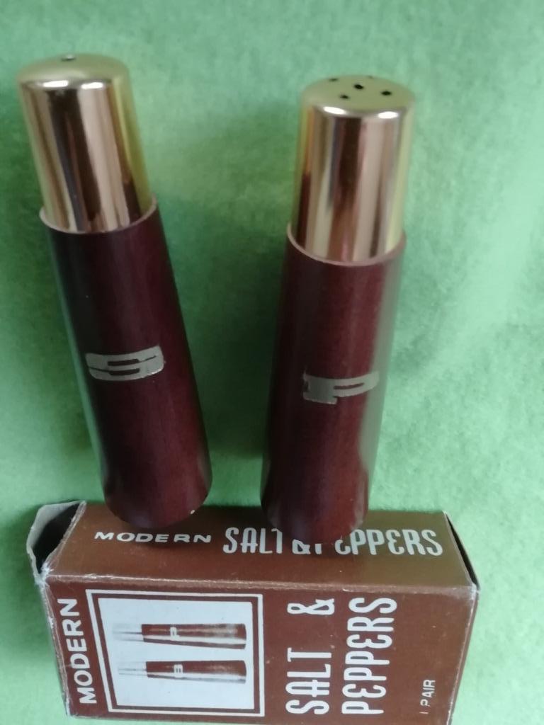 Zout- en Pepervat, Ophalen