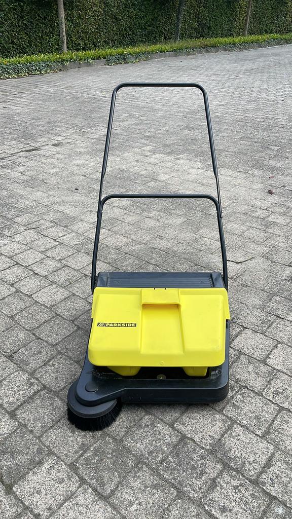 Manuele veegmachine merk Parkside, Tuin en Terras, Veegmachines, Ophalen