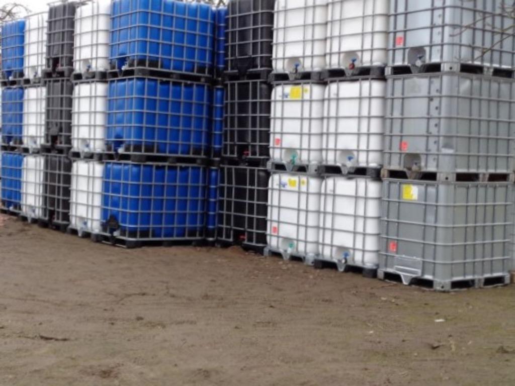 692 liter ibc containers, Afm.: 80X120X100 promotie 100€, Enlèvement, Comme neuf
