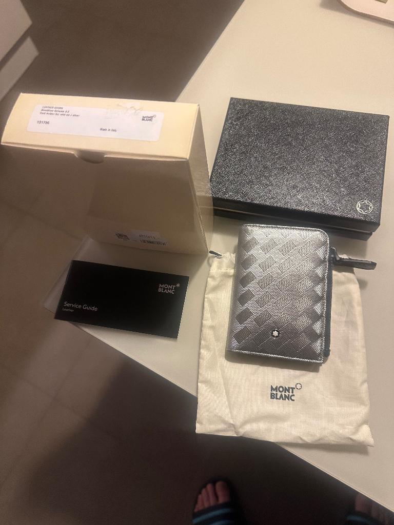 Montblanc card holder, Bijoux, Sacs & Beauté, Porte-monnaie & Portefeuilles, Neuf, Autres marques, Autres couleurs, Cuir, Avec fermeture à pression