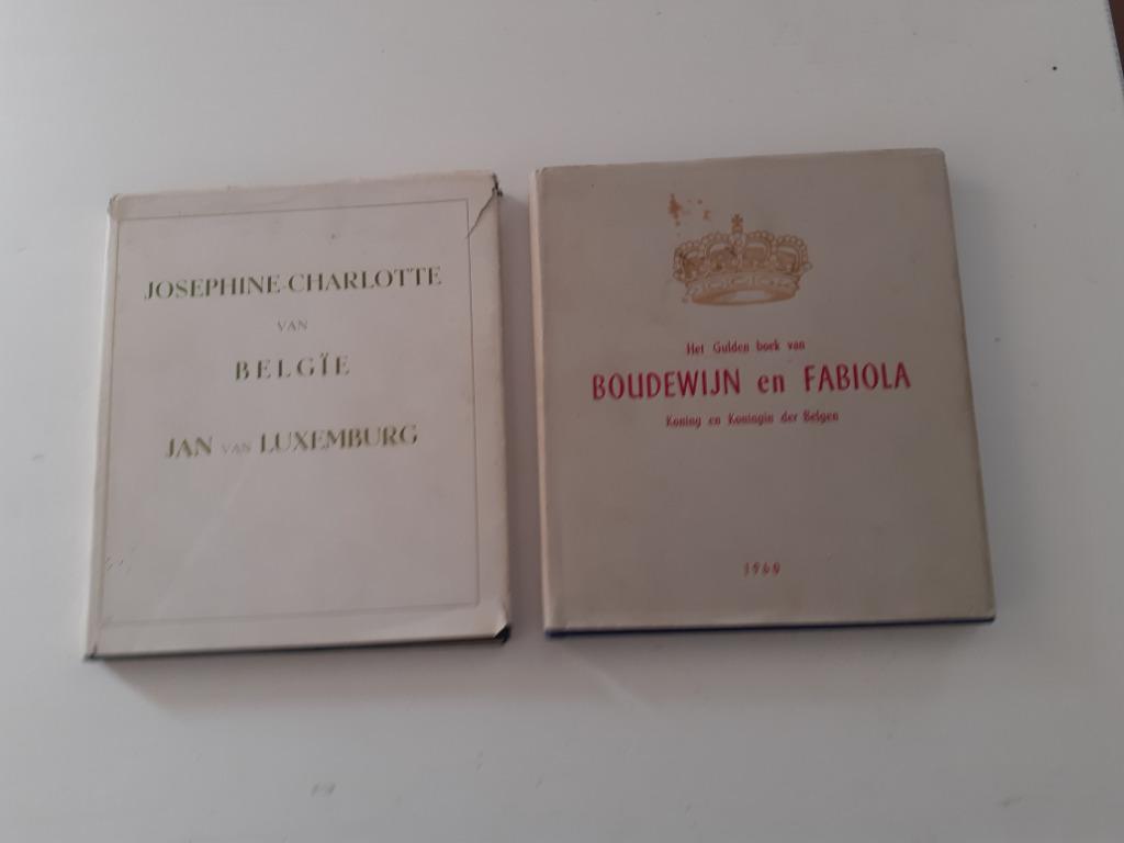 genummerde uitgave huwelijk Josephine-Charlotte van België, Collections, Maisons royales & Noblesse, Enlèvement ou Envoi