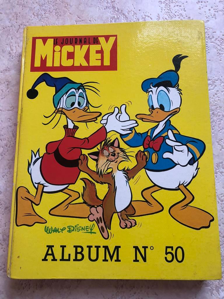 Album journal mickey 50, Livres, Enlèvement ou Envoi, Comme neuf