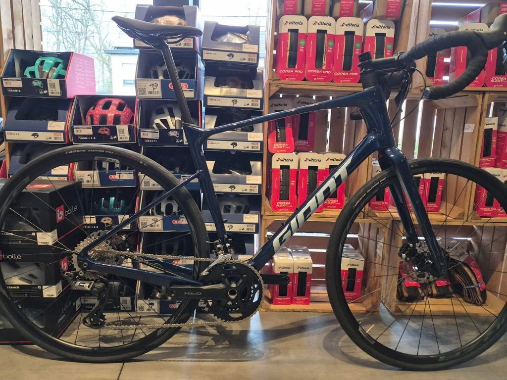 Giant Revolt, taille L, Enlèvement, Neuf, Carbone, Giant