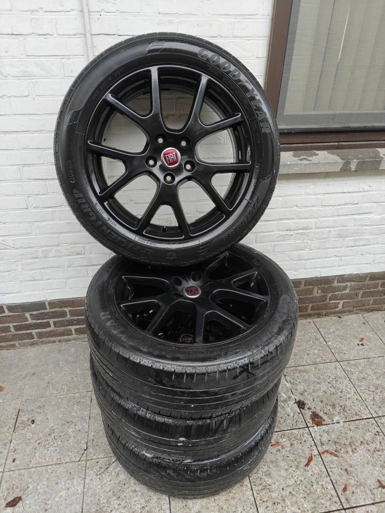 Te koop originele fiat freemont 19inch zomerset, Gebruikt, Banden en Velgen, Ophalen, 19 inch