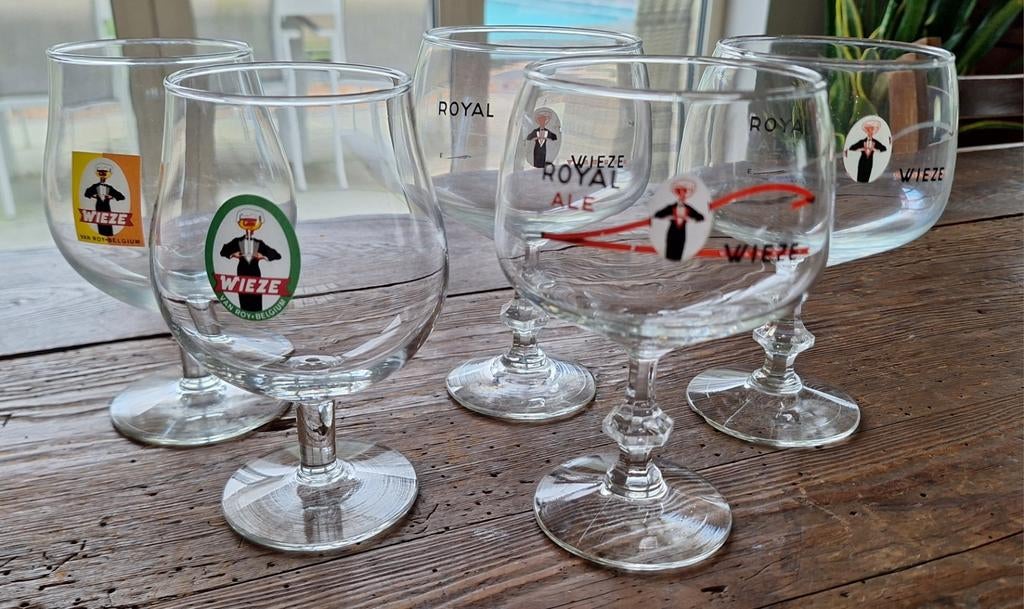 Wieze Van roy bierglazen, Verzamelen, Glas en Drinkglazen, Ophalen of Verzenden