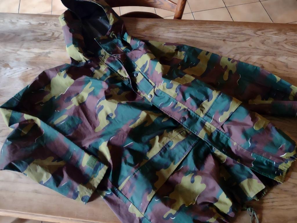 veste de pluie armee belge abl, Collections, Enlèvement ou Envoi, Armée de terre, Vêtements ou Chaussures