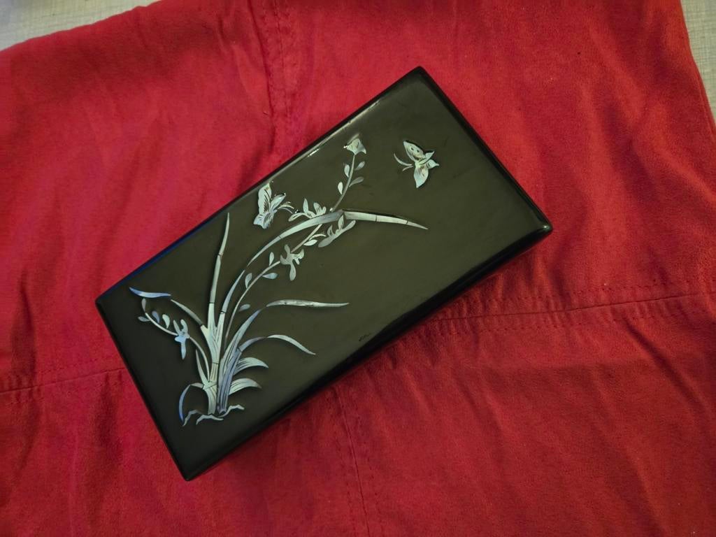 Juwelendoos zwarte lak met inleg, Ophalen of Verzenden