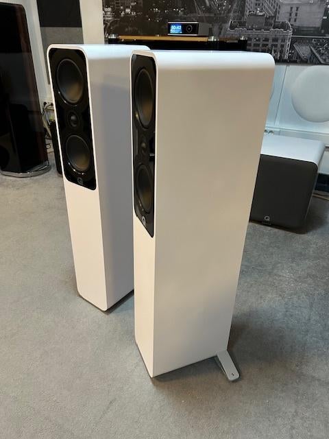 Q acoustics 5040 wit (ex demo 5j garantie), Audio, Tv en Foto, Overige merken, Nieuw, Ophalen of Verzenden, 120 watt of meer
