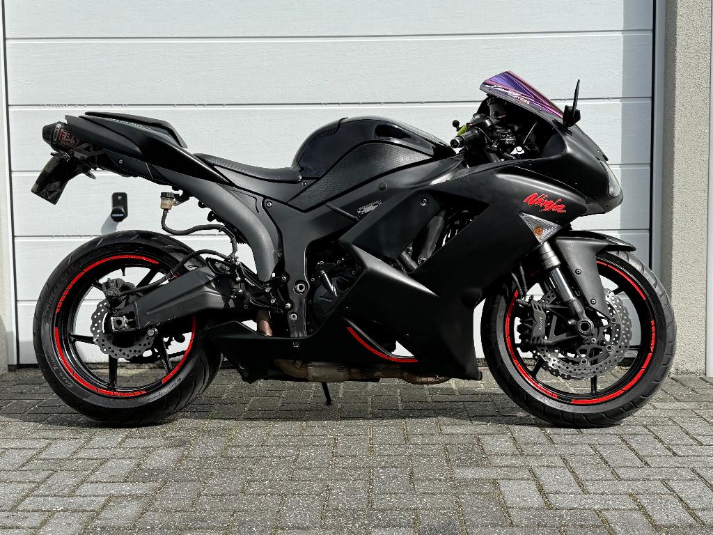 Kawasaki ZX-6R 2007 | GETUNED | YOSHIMURA | UNIEKE LOOK, 4 cilinders, Motorrijbewijs A, Bedrijf, Super Sport